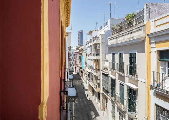 Honest Sevilla Hotel