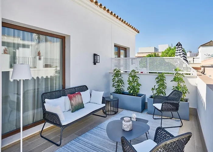 Vincci Molviedro Suites Apartments Seville